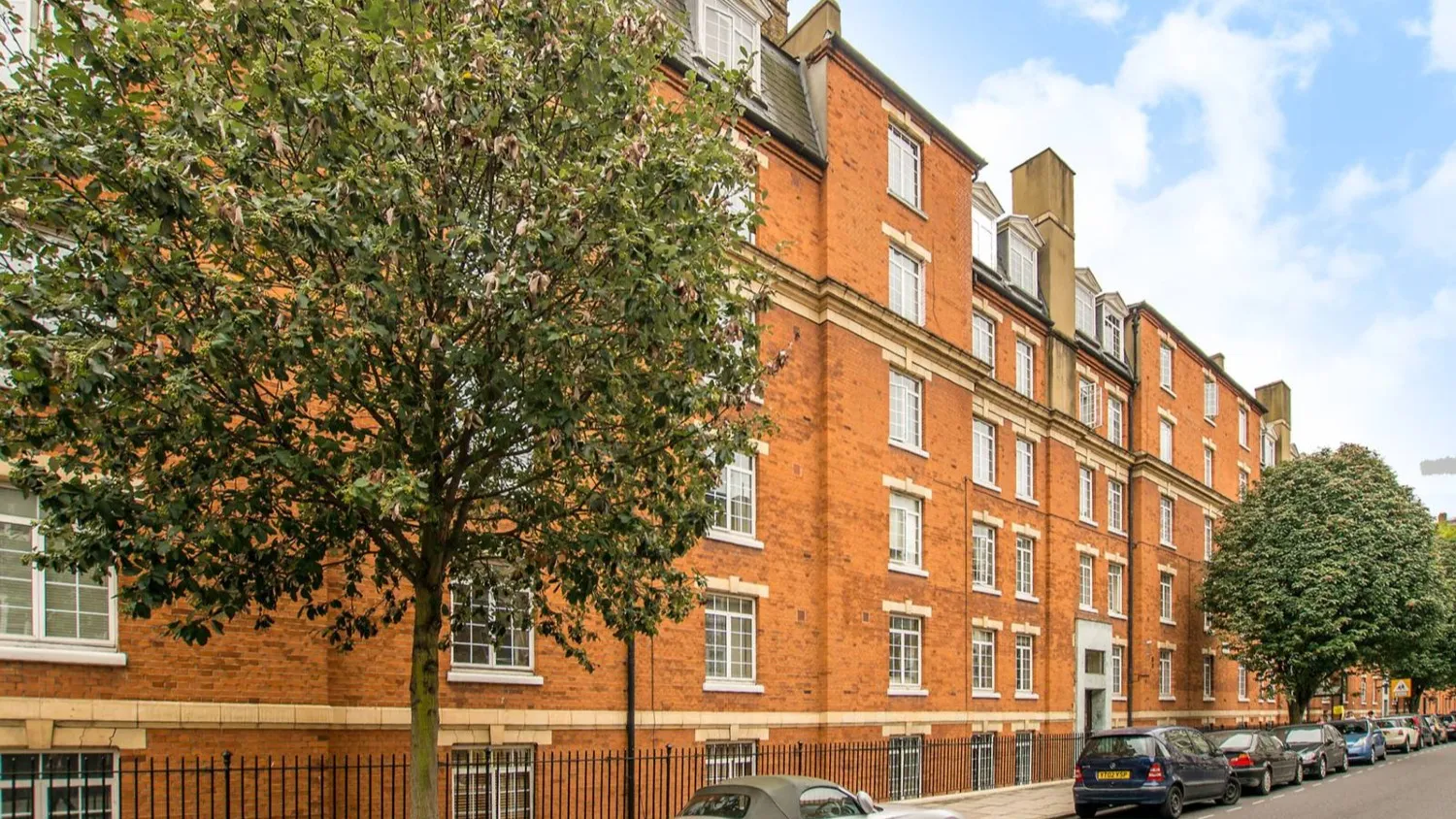 Marble Arch Apartments W1H - Image 1