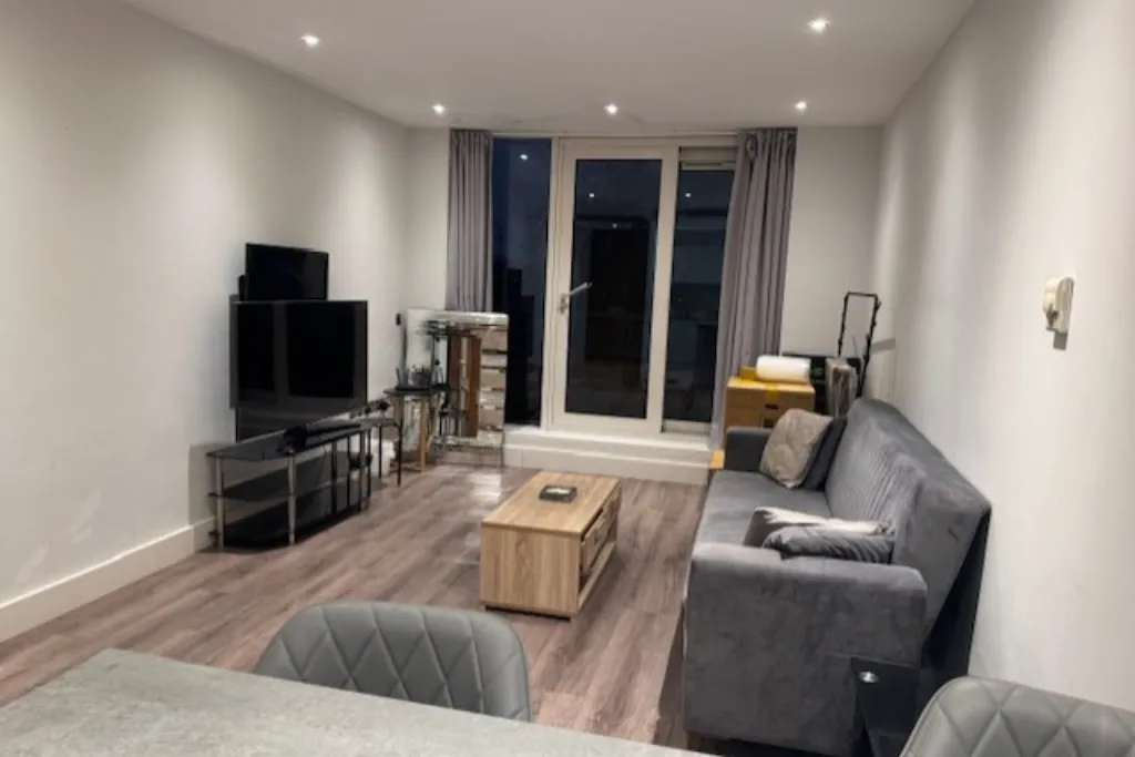 1 Bed Flat to Rent in South Wharf Road Paddington W2